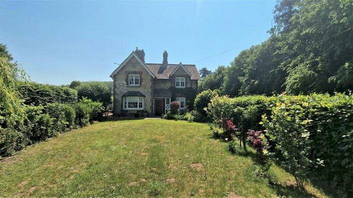 4 Bedroom Detached House For Sale In Old Derry Hill, SN11