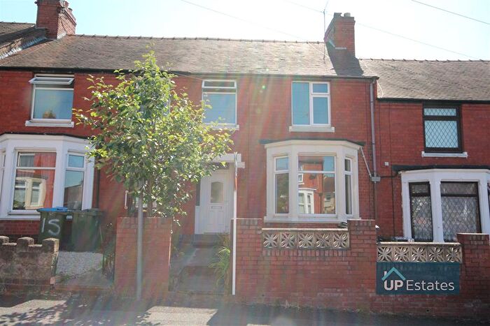 3 Bedroom Terraced House To Rent In Laburnum Avenue, Coventry, CV6