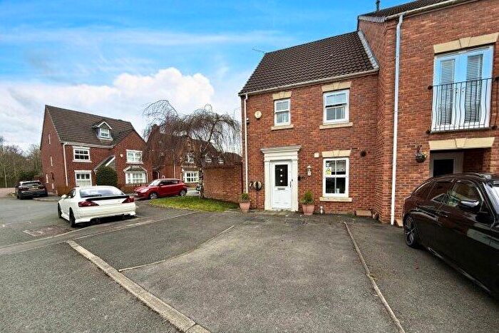 3 Bedroom End Of Terrace House To Rent In Maryport Drive, Altrincham, WA15