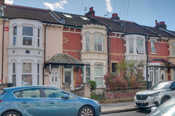 4 Bedroom Terraced House For Sale In Stubbington Avenue, Portsmouth, PO2