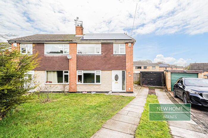 3 Bedroom Semi-Detached House For Sale In Cantley Manor Avenue, Doncaster, DN4