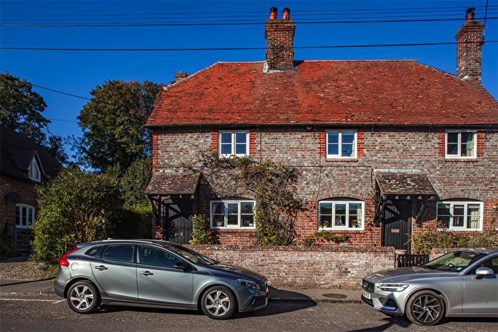 3 Bedroom Semi-Detached House For Sale In Main Street, West Ilsley, RG20