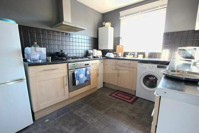 1 Bedroom Flat To Rent In Athelstan Walk North, Welwyn Garden City AL7