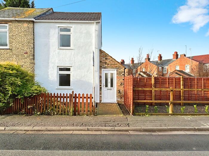 3 Bedroom Semi-Detached House For Sale In Wigstones Road, March, PE15