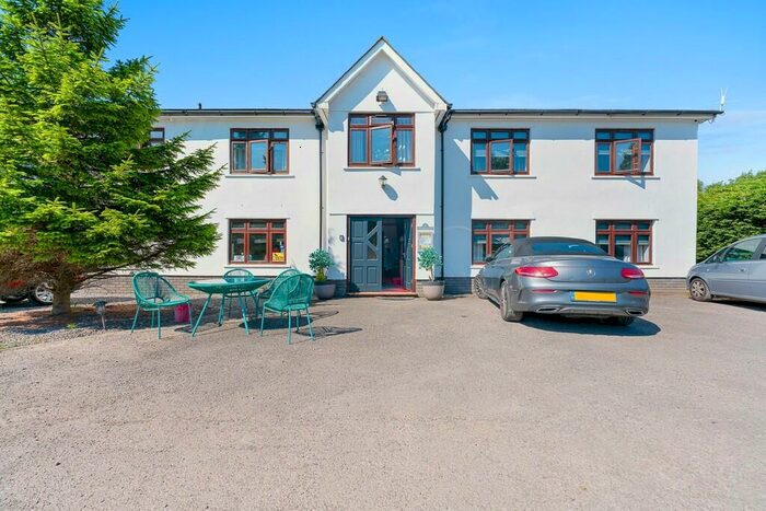 11 Bedroom Land For Sale In Vale Park Hotel And Touring Site, CF62