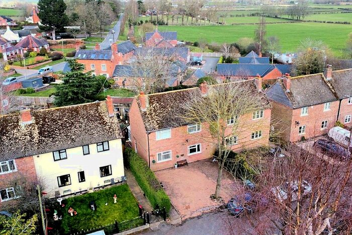 3 Bedroom Semi-Detached House For Sale In Church Lane, Ratcliffe On The Wreake, Leicester, LE7