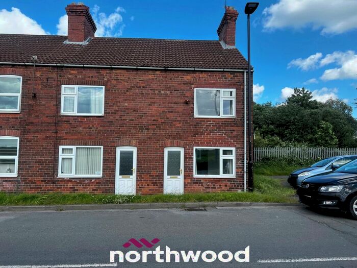 2 Bedroom End Of Terrace House To Rent In Moss Terrace, Moorends, Doncaster, DN8