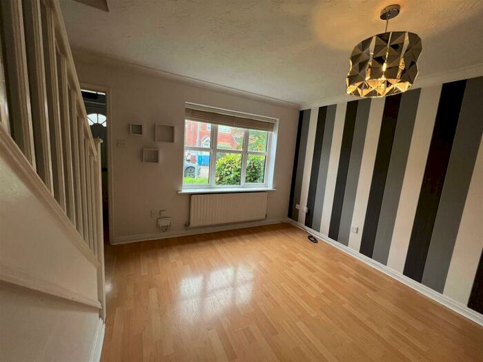 2 Bedroom Terraced House To Rent In Sailors Wharf, Hull, HU9