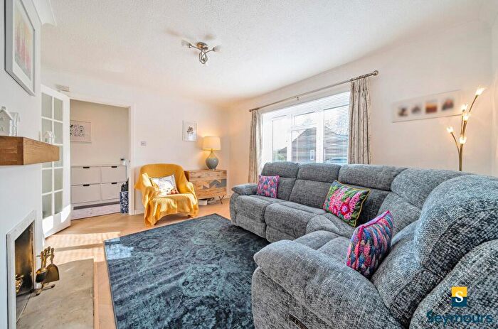 3 Bedroom End Of Terrace House For Sale In Garden Close, Shamley Green, Guildford, Surrey, GU5