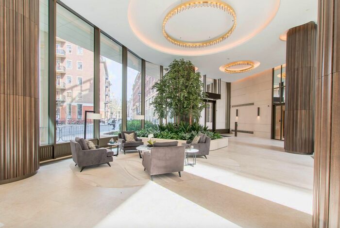 3 Bedroom Flat To Rent In Cleland House, John Islip Street, Westminster, London, SW1P