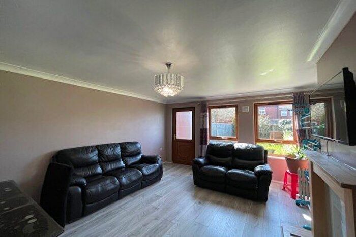 2 Bedroom Property To Rent In Newmarket Close, Coventry, CV6