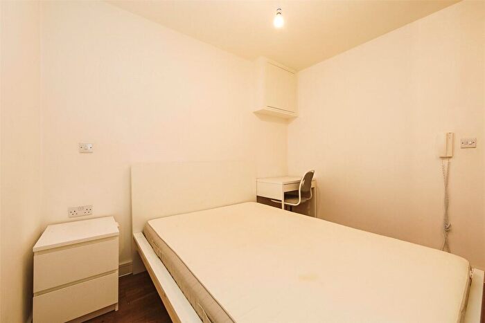 1 Bedroom Apartment For Sale In Nation Way, Merseyside, Liverpool, L1