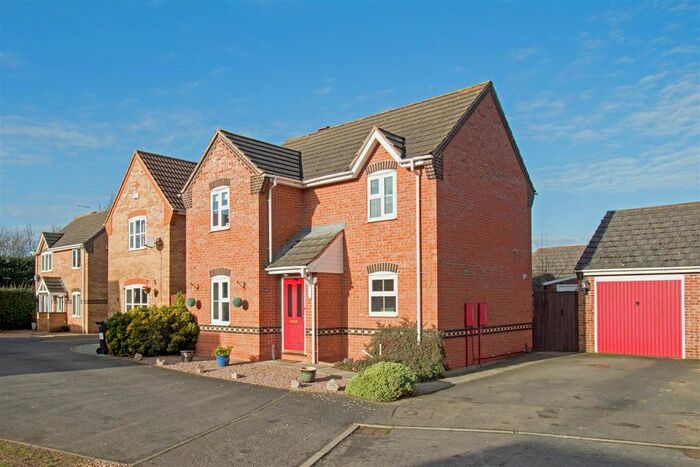 3 Bedroom Detached House To Rent In Marigold Close, Stamford, PE9
