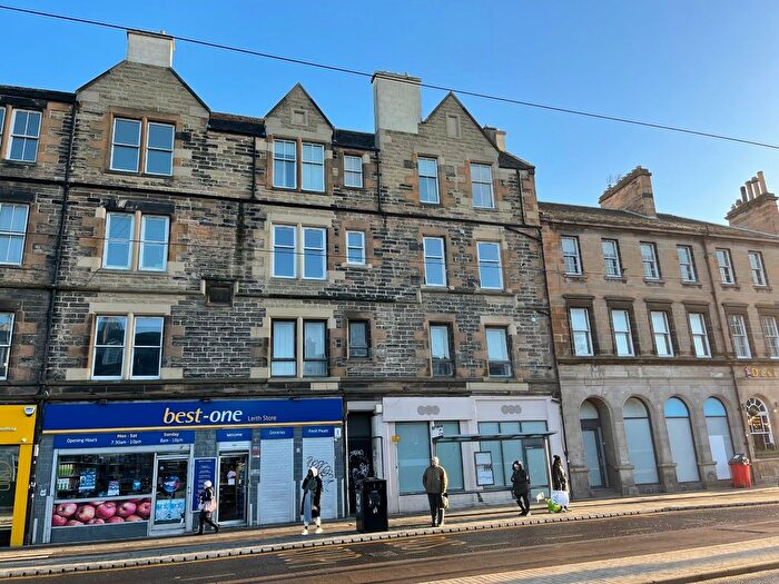2 Bedroom Flat To Rent In Leith Walk, Edinburgh, EH6