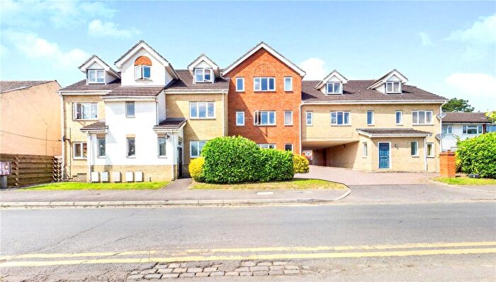 2 Bedroom Apartment To Rent In Pipers Gate, Star Road, Caversham, Berkshire, RG4