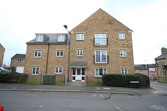 2 Bedroom Flat For Sale In Longlands, Idle, Bradford, BD10