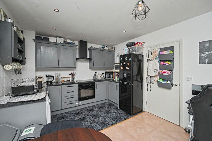 2 Bedroom Flat For Sale In Anderson Heights, London Road, London, Greater London, SW16