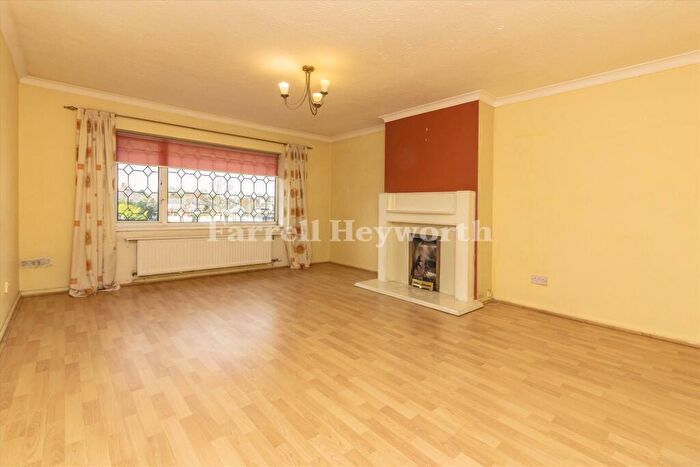 2 Bedroom Flat For Sale In Hawksbury Drive, Penwortham, Preston, PR1