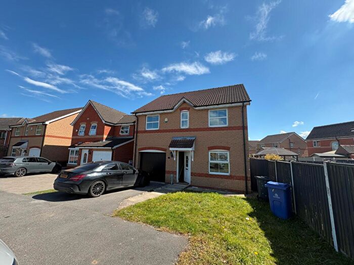 4 Bedroom House To Rent In Bootham Lane, Dunscroft, Doncaster, DN7
