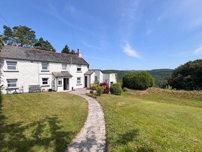 2 Bedroom Cottage For Sale In Sand Hill, Gunnislake, PL18