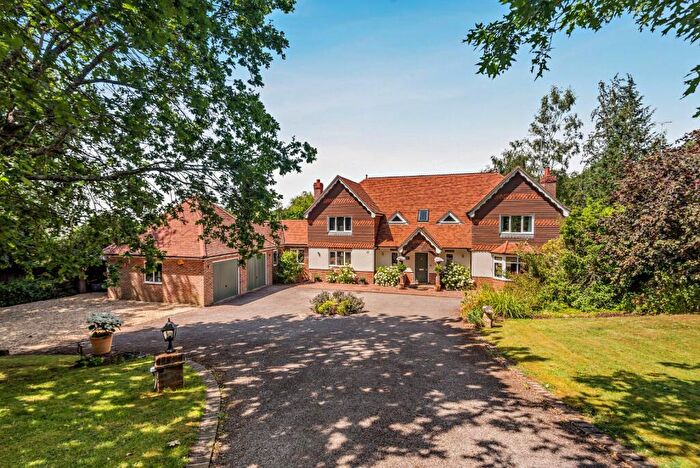 5 Bedroom Detached House For Sale In Fishers Lane, Cold Ash, Thatcham, Berkshire, RG18