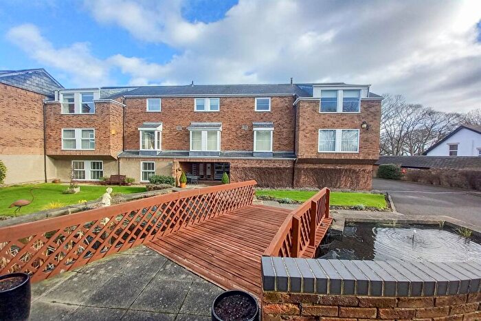 2 Bedroom Apartment For Sale In Foxton Court, Cleadon, SR6