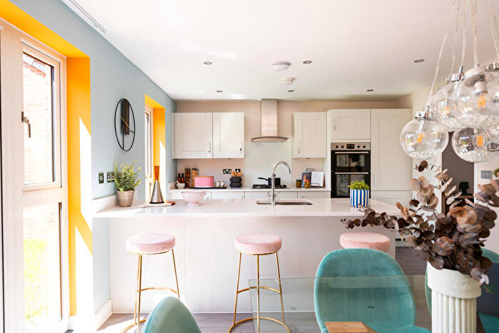 3 Bedroom Detached House For Sale In Harvest Ride, Warfield, Bracknell, RG42