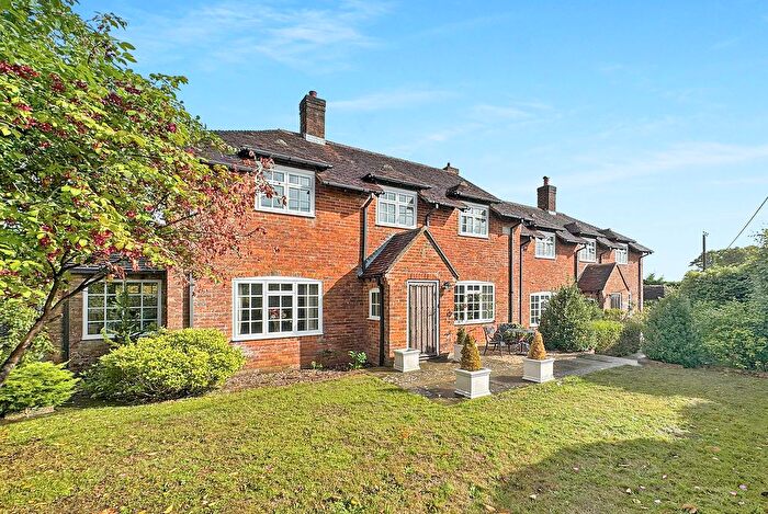 5 Bedroom Detached House For Sale In Hatchet Lane, Beaulieu, Hampshire, SO42