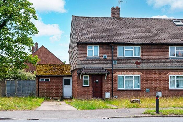 3 Bedroom Semi-Detached House To Rent In Stoughton Road, Guildford, GU1