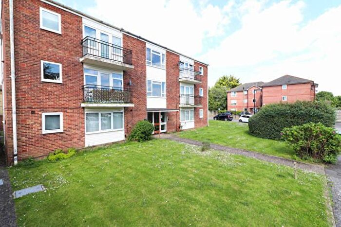 2 Bedroom Flat To Rent In Bridgewater Court Waterloo Road, Bridgewater Court, Waterloo Road, Southampton, SO15
