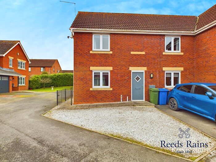 3 Bedroom Semi-Detached House For Sale In Cooks Gardens, Keyingham, Hull, East Riding Of Yorkshire, HU12