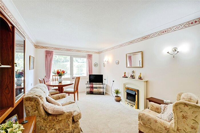 1 Bedroom Apartment For Sale In Homecorfe House, Broadstone, BH18