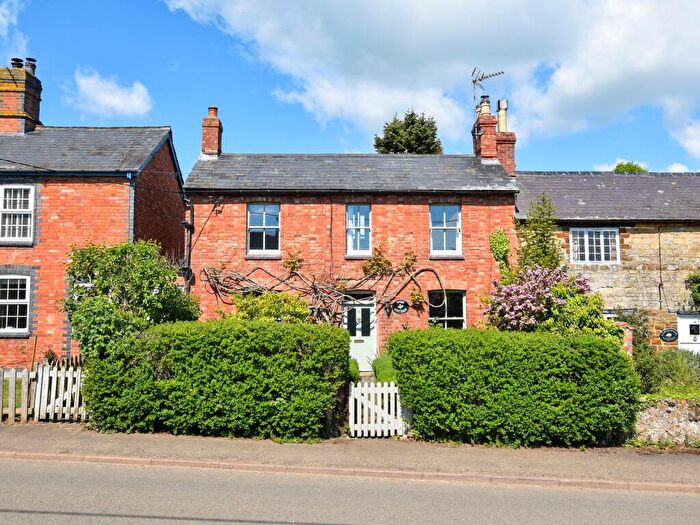 2 Bedroom Terraced House For Sale In Wappenham Road, Abthorpe, NN12