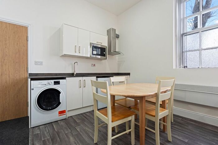 1 Bedroom Detached House To Rent In Station Hotel, Castle Hill, Dudley, West Midlands, DY1