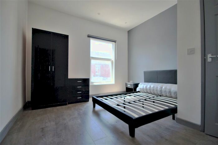 4 Bedroom Terraced House To Rent In Bolingbroke Road, Coventry, CV3