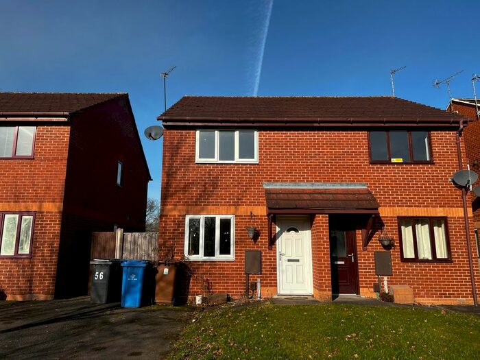 2 Bedroom Property To Rent In Dalesgate Close, Littleover, Derby DE23