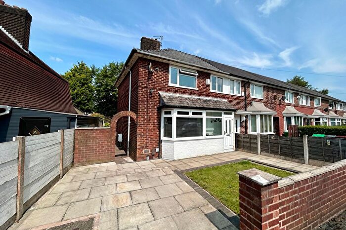 3 Bedroom End Terrace House For Sale In Shayfield Drive, Manchester, M22