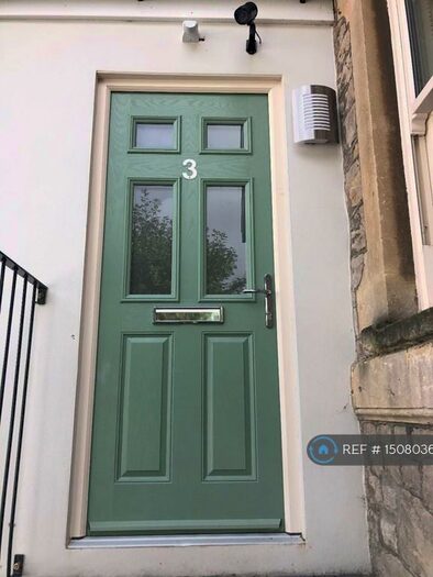 2 Bedroom Flat To Rent In Eastfield Park, Weston-Super-Mare, BS23