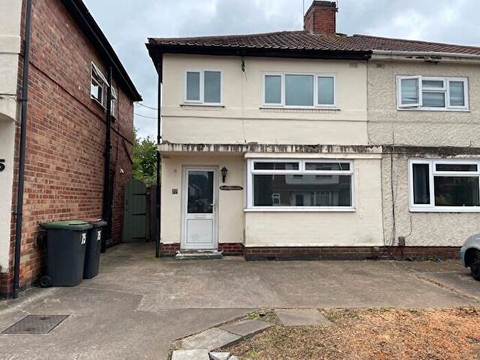 3 Bedroom Semi-Detached House To Rent In Peveril Road, Beeston, NG9