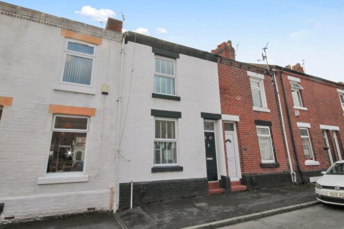 2 Bedroom Terraced House To Rent In York Street, Runcorn, WA7