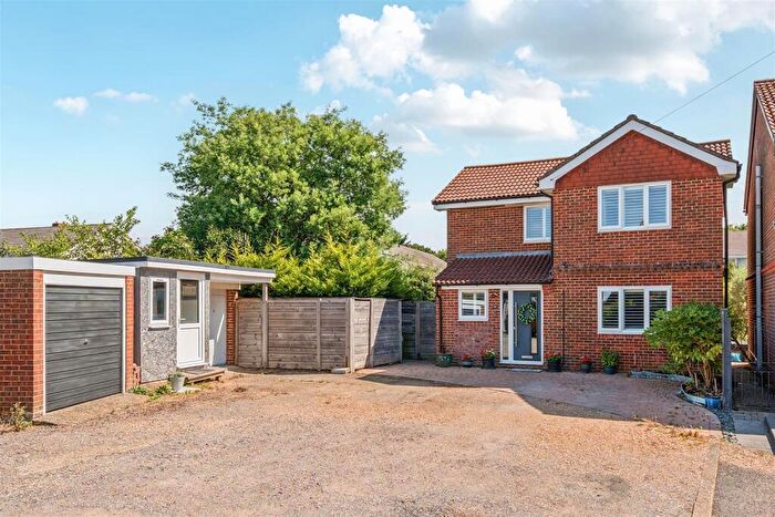 3 Bedroom Detached House For Sale In Fareham Park Road, Fareham, PO15