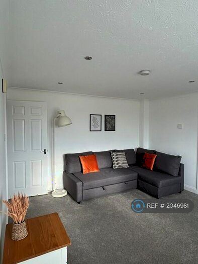 1 Bedroom Flat To Rent In Midwinter Avenue, Milton, Abingdon, OX14