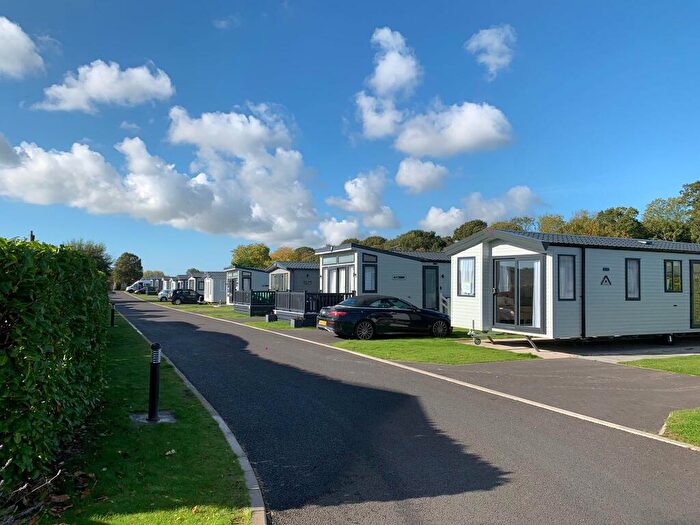 2 Bedroom Park Home For Sale In ShawHall, Scarrisbrick, Ormskirk, L31