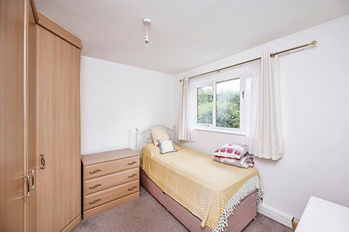 3 Bedroom Detached House For Sale In Canterbury Park, Liverpool, Merseyside, L18