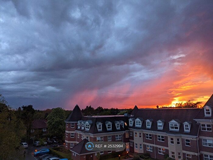 2 Bedroom Flat To Rent In Elmhurst Court, Camberley, GU15