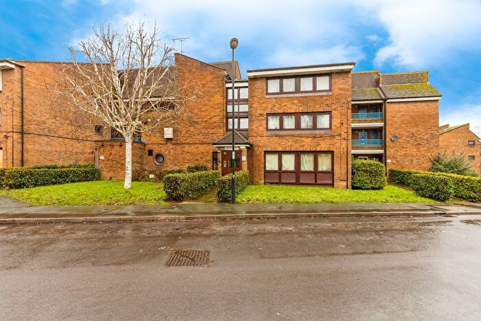 Studio For Sale In Dobson Road, Crawley, RH11