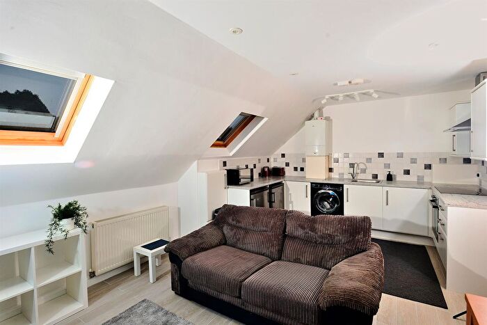 1 Bedroom Flat To Rent In St. Swithuns Road South, Bournemouth, BH1