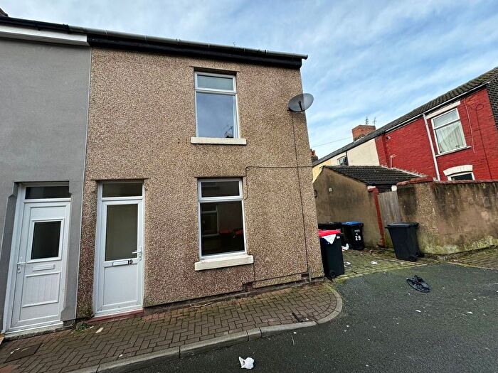 2 Bedroom End Of Terrace House To Rent In Garfield Street, Fleetwood, FY7