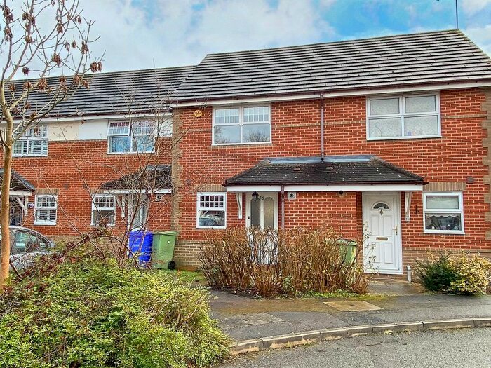 2 Bedroom Terraced House To Rent In The Topiary, Farnborough GU14