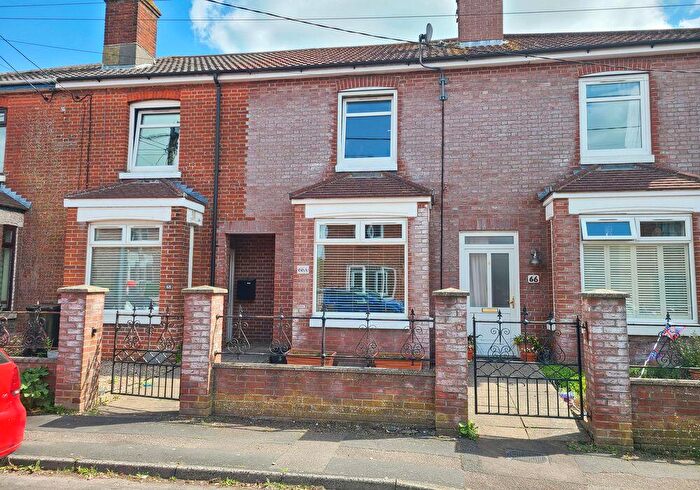 3 Bedroom Terraced House For Sale In Fishers Road, Totton, Southampton, SO40